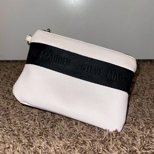 Steve Madden Wristlet